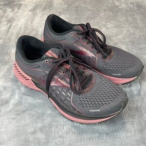 Brooks Adrenaline GTS 21 Women's size 9 B Grey Pink Black 1203291B0509 excellent